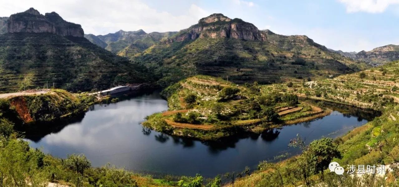 中国第二长城悬崖古堡莲花谷涉县这条旅游通道举目皆景