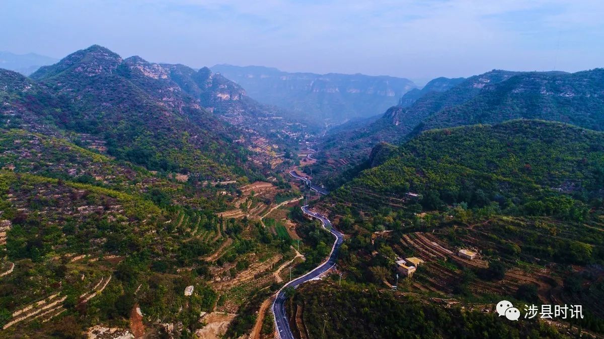 中国第二长城悬崖古堡莲花谷涉县这条旅游通道举目皆景