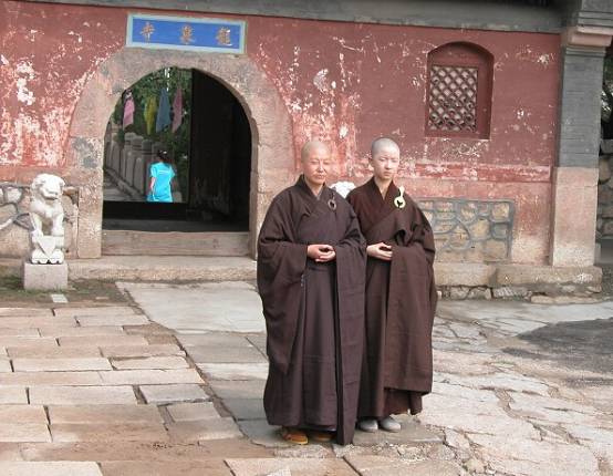 开原龙泉寺释通静图片