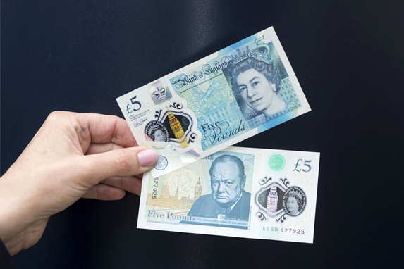 英国今年9月将推出新版10英镑塑料钞票,背面印有简·奥斯汀的头像