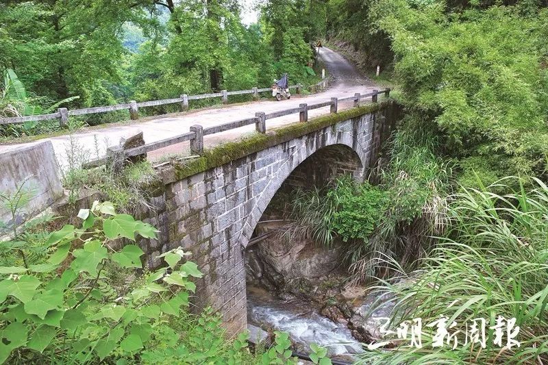 三明虎头山上发现清代水渠!曾经滋养着广大市民