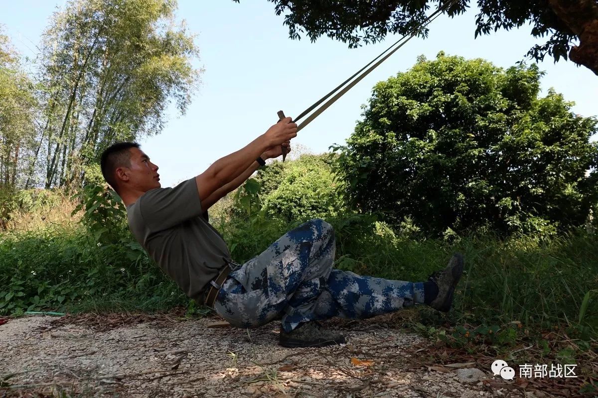 警绳实训课图片