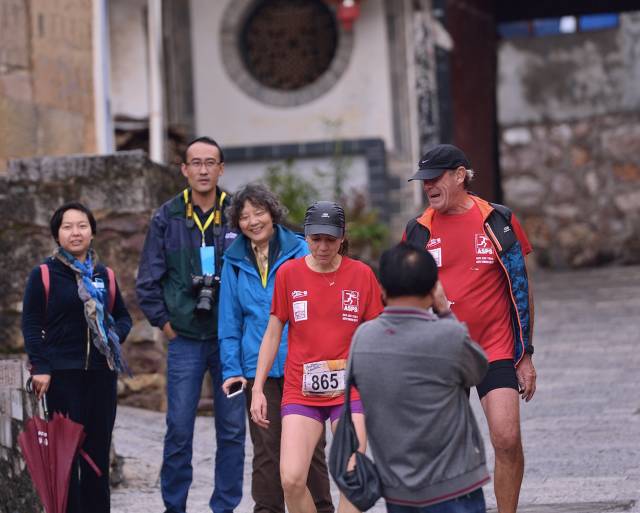 徒步時間2017年10月23日,上午9點徒步地點沿雙龍橋——團山終點站22日