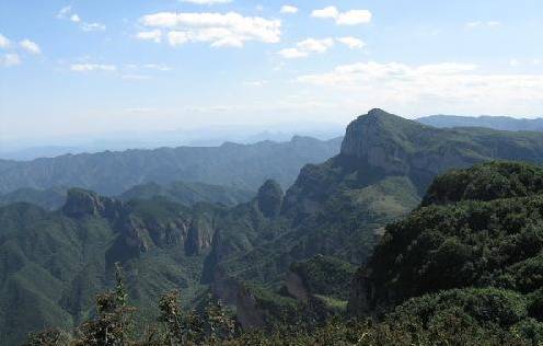 在邢臺你最高能登上1822米邢臺山峰海拔高度排行