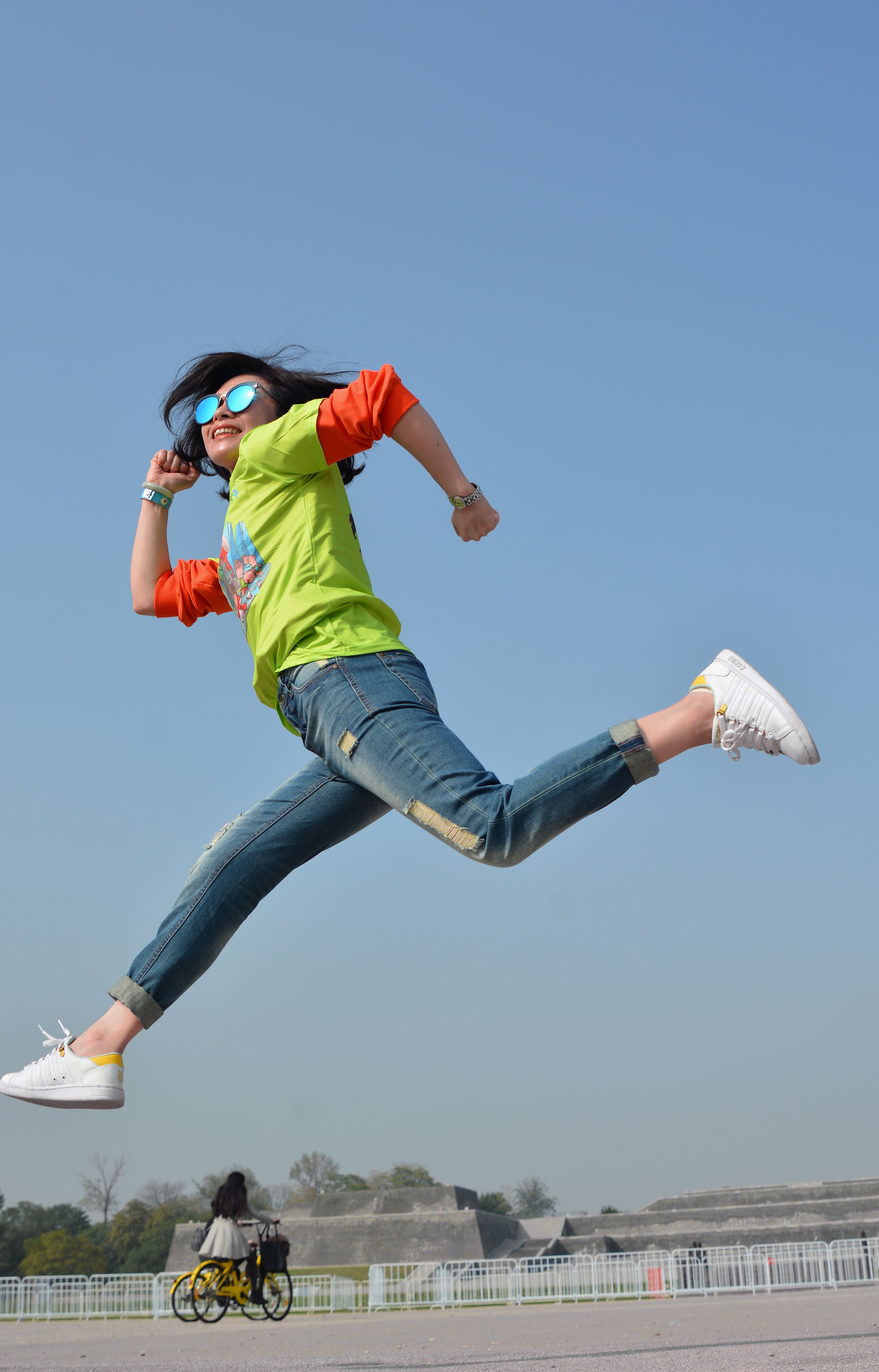 西安國際馬拉松 女娃飛起來了(圖)