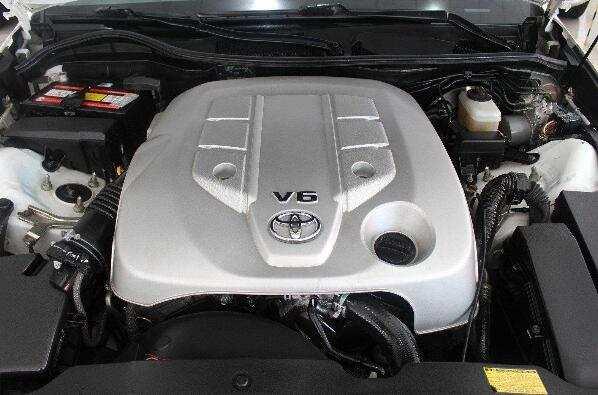 丰田v6发动机牛?国产不仅有v6, 还有v12!