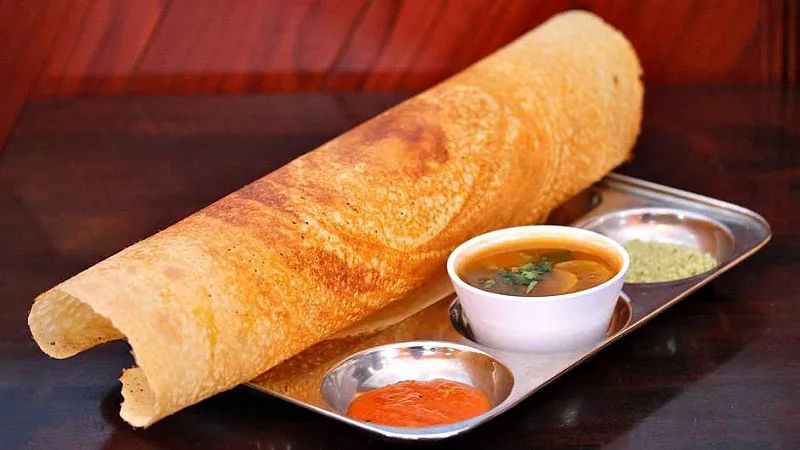 老钱推荐:上天堂前必吃的美食—印度咖喱卷饼(masala dosa)