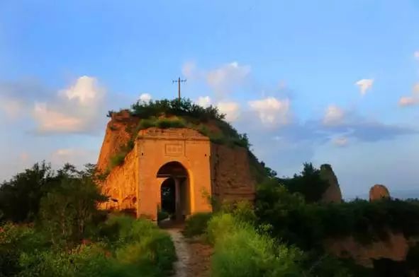 河南瓦岗山景区的图片图片