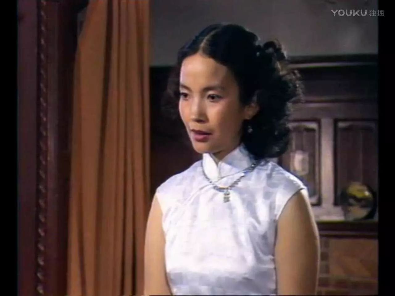 可惜的是苏文纨的饰演者李媛媛,将女博士的高傲和骄矜演得活灵活现,但