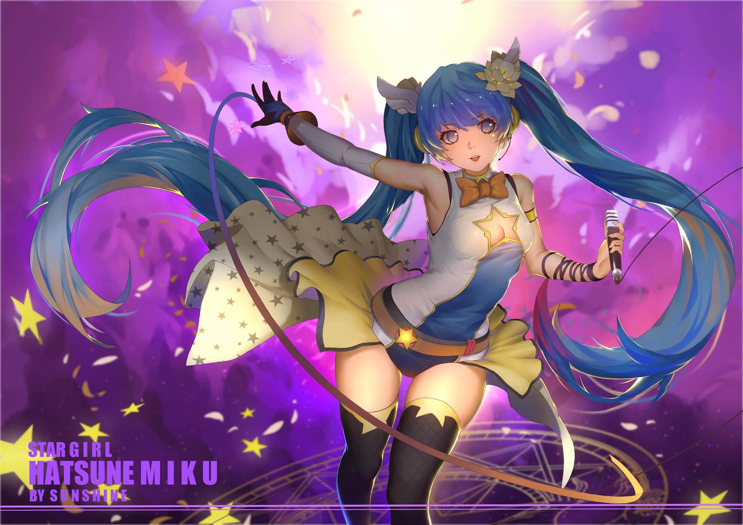 初音未来拿话筒图片