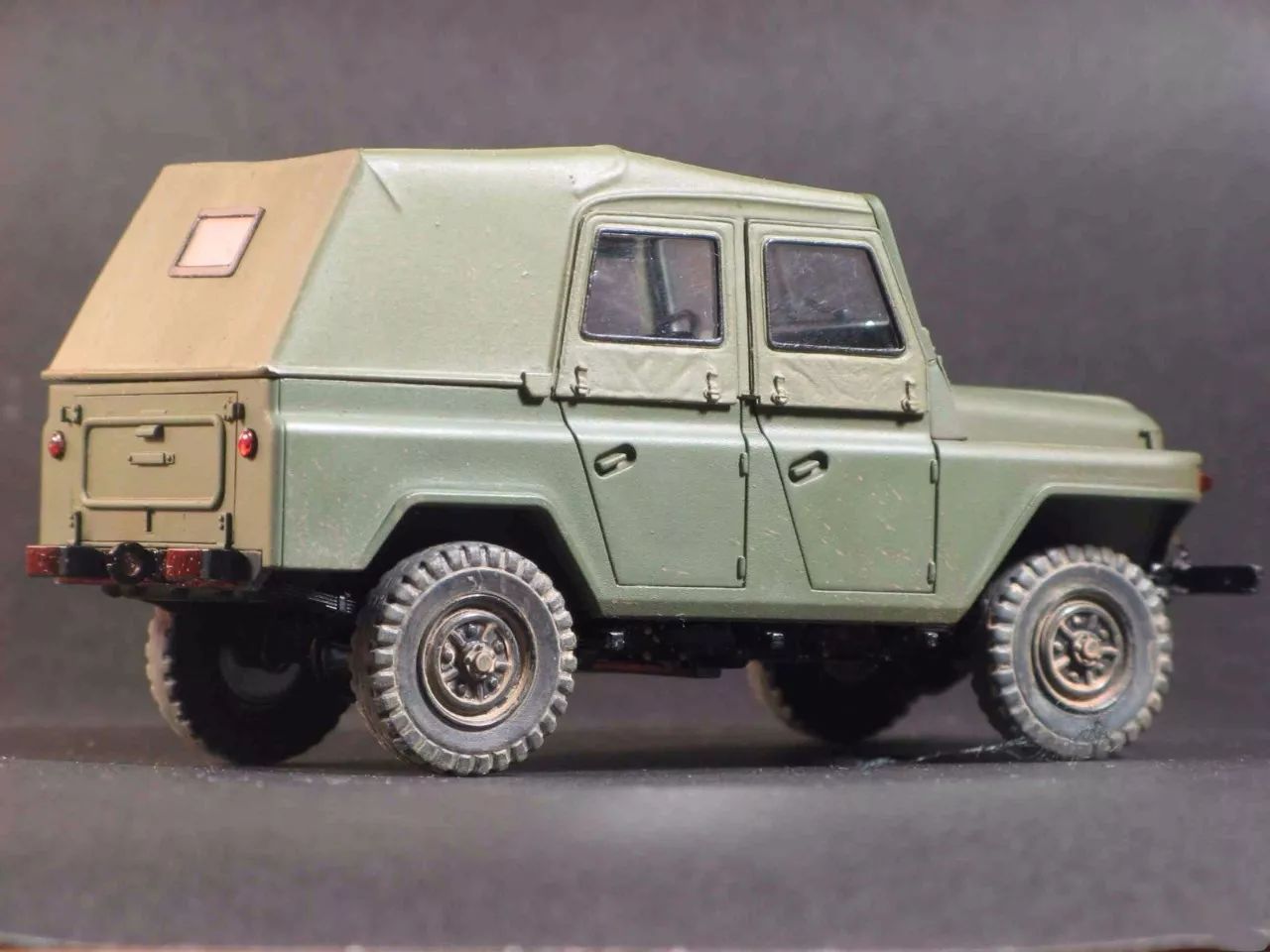 135bj212轻型越野车