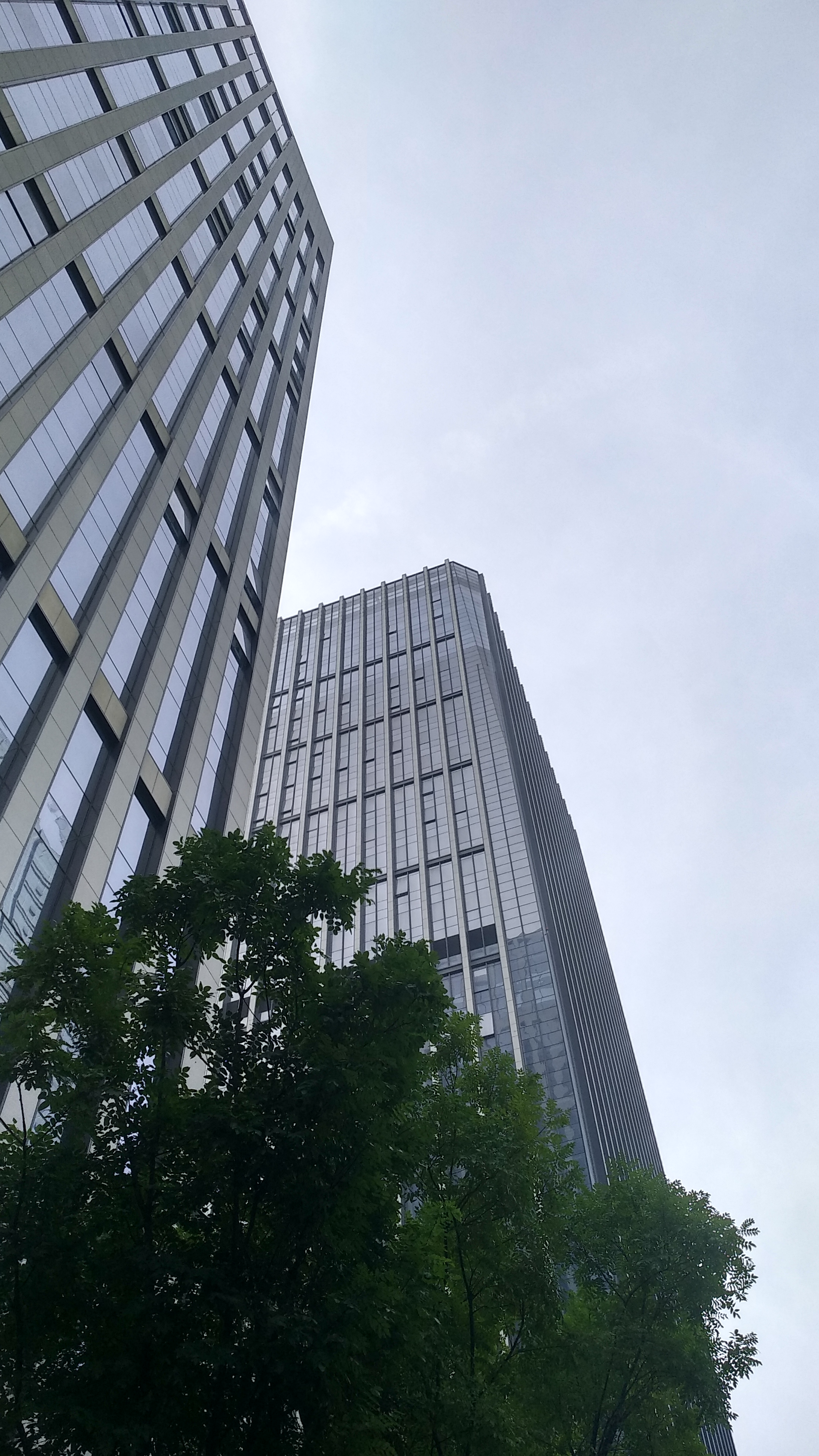 济南汉峪金谷第一高楼图片
