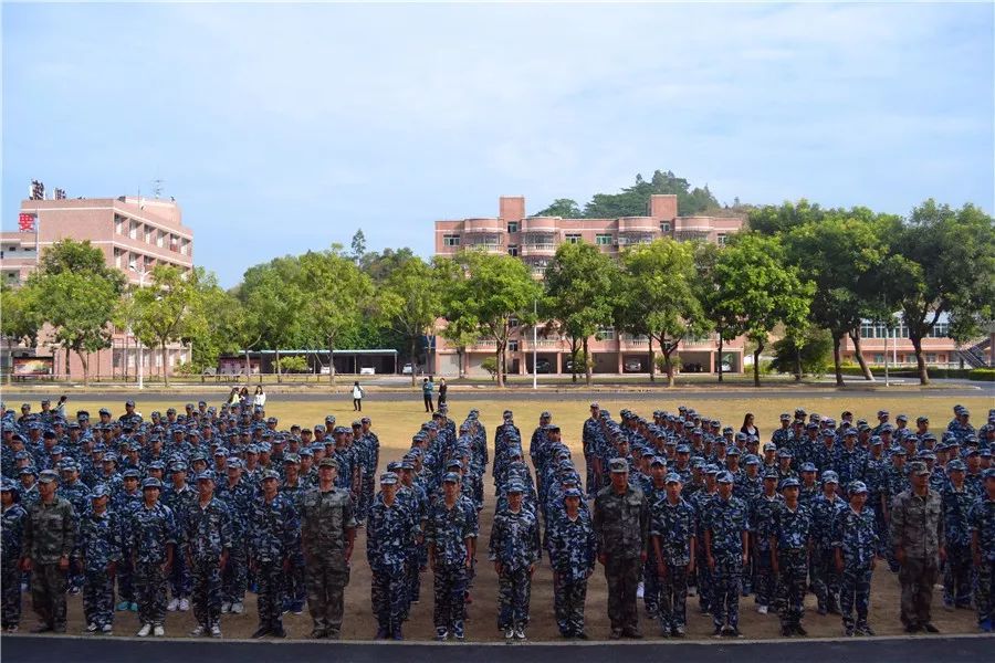 广东惠阳高级中学ak图片