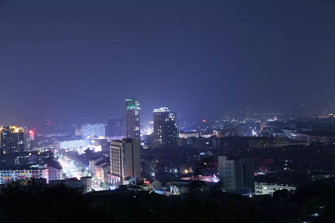 在路上城市夜景│天台縣一人一藝公益攝影班夜景拍攝教學散記