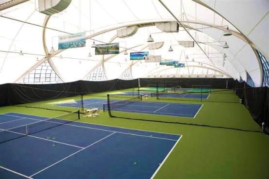 而总面积近100万方的金地格林世界,更是打造了国际化标准的专业网球