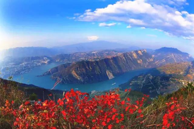 周末优惠最美巫山红叶节坐船游小山峡黄岩鸟瞰神女峰