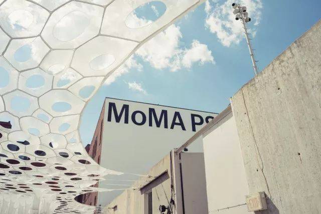 moma ps1纽约现代艺术博物馆分馆,是美国历史最悠久,规模最大的非营利