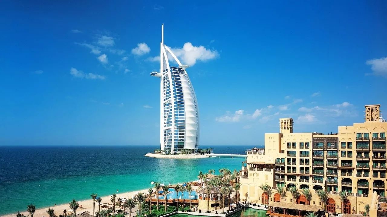 老錢推薦:全球唯一七星級酒店——迪拜帆船酒店(burj al arab)