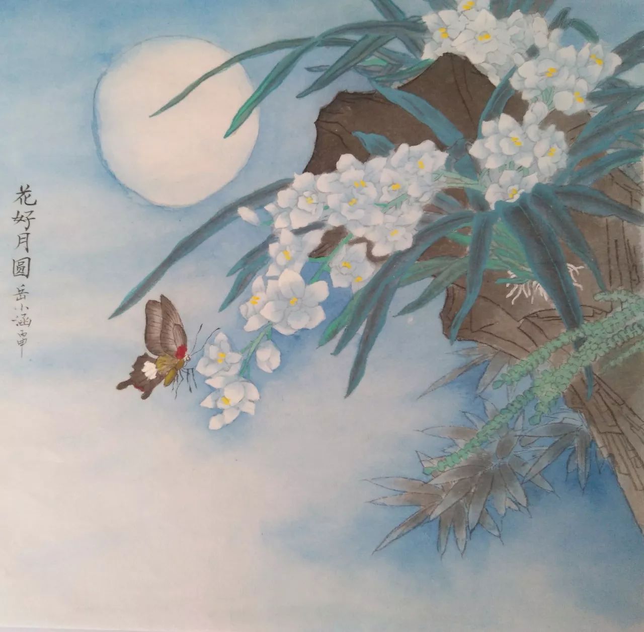 《花好月圆》岳小涵画《喜上梅梢》唐璐瑶画▼分享一组学生的工笔画