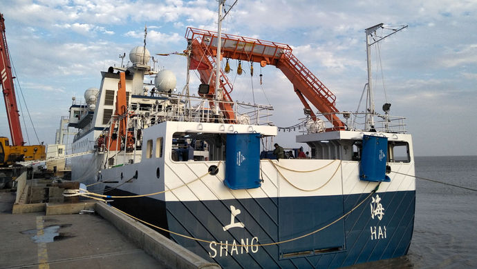 国内首艘远洋渔业调查船淞航号今启程首航科考,按无限航区设计