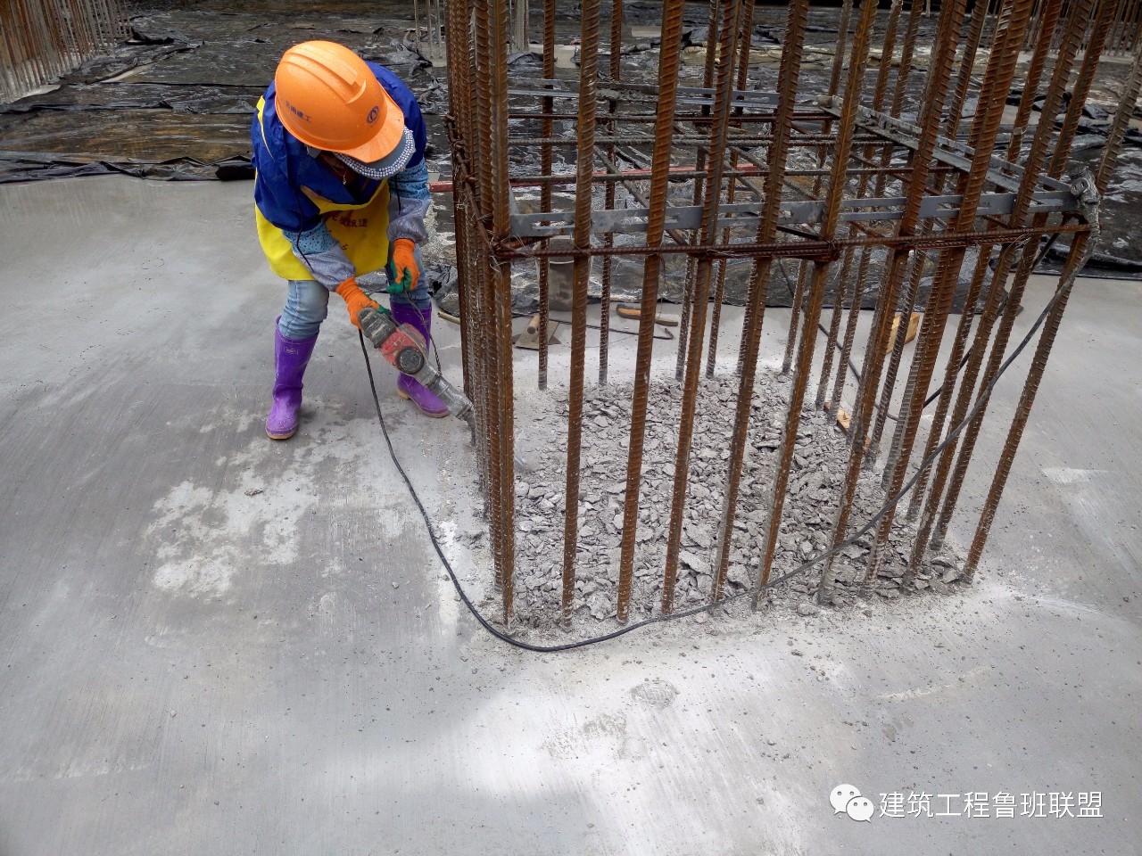 楼板面混凝土标高及平整度复核亮点5钢结构工程 本项目所用型钢