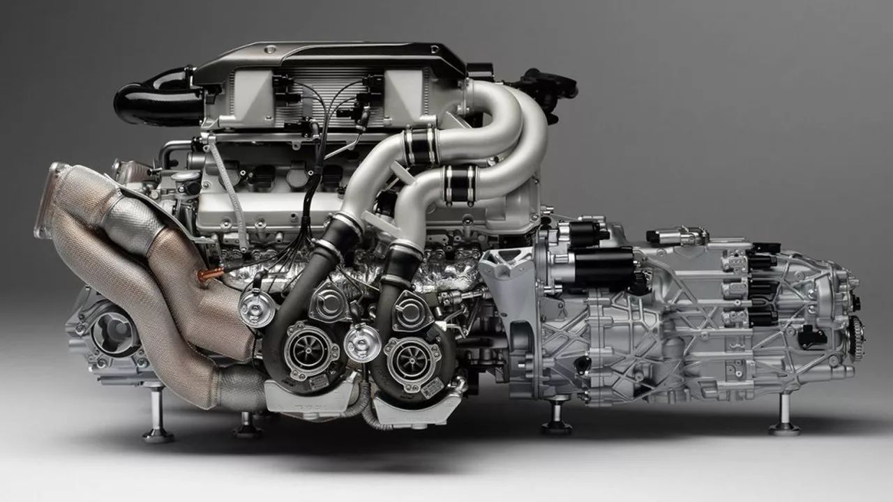 布加迪chiron engine 1:4,1万美金买不买?