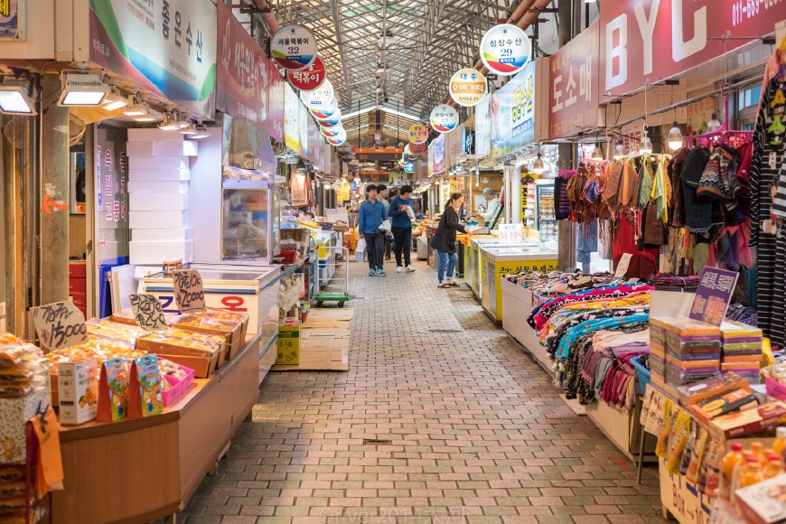 韩国济州岛最大的市场,要买便宜货就来这里