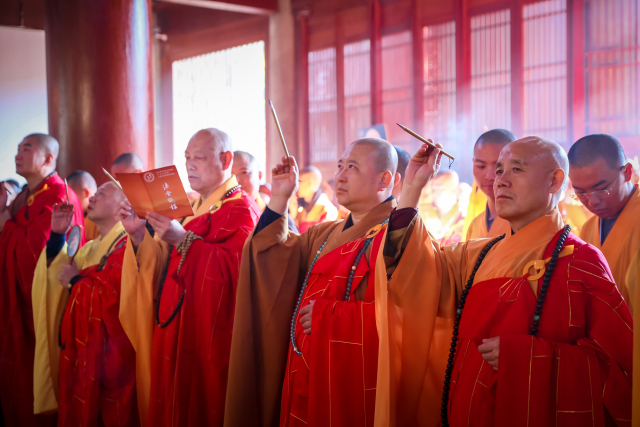 湖州万寿禅寺兴达法师图片