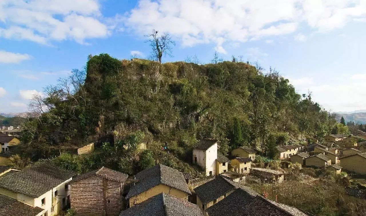 上古寨五,文明紅色旅遊景區該景區位於為汝城縣文明鄉,主要景點構成有