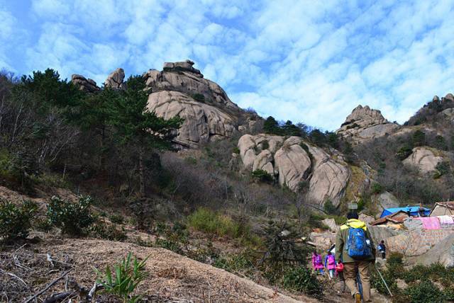 day2:天華峰-九子巖早7:30早餐,8:00出發.