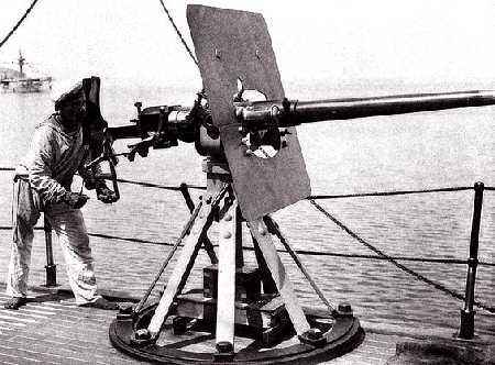120mm阿姆斯特朗速射炮图片