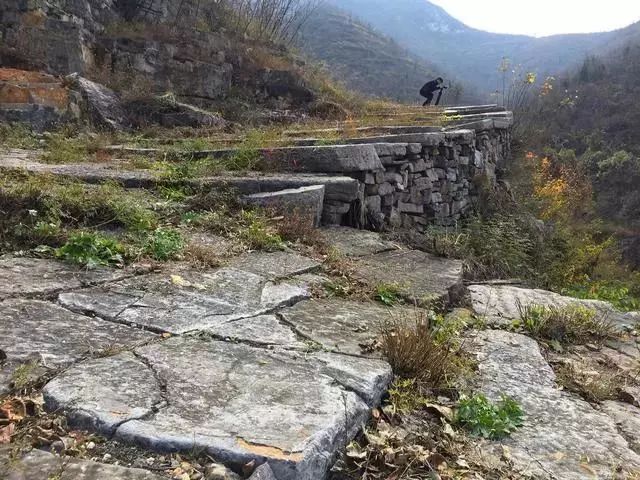 【走遍涉县】涉县小山村中的神秘古石板路,沟通古今 千年商道!