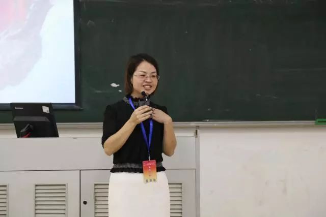 16号选手叶肖曼教学绝活"演讲:学不可以已"叶肖曼老师在主题为"学不