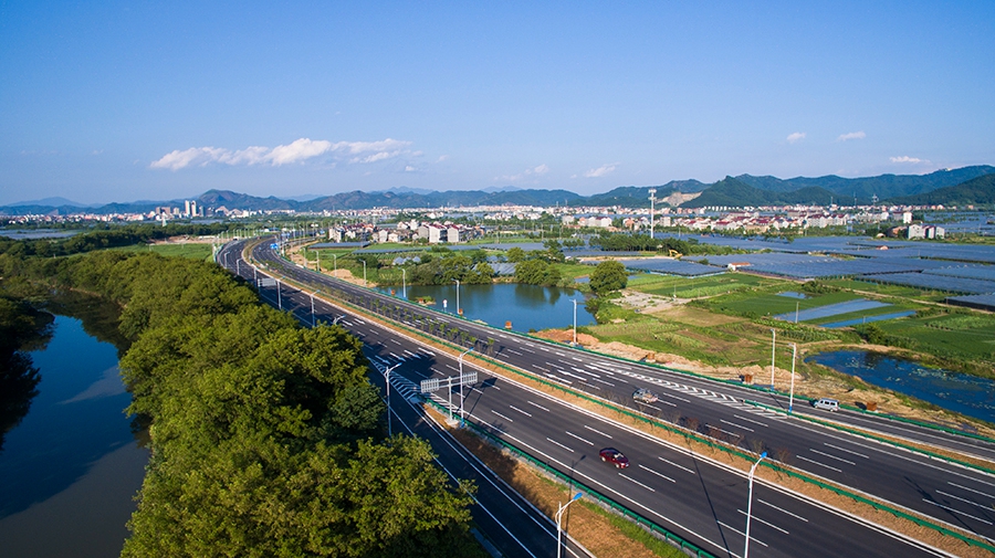 浙江最美自驾公路浦江图片