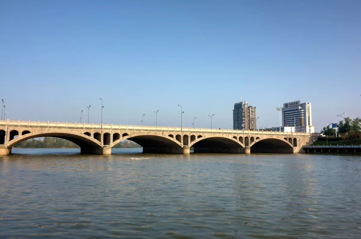 天津金华桥图片
