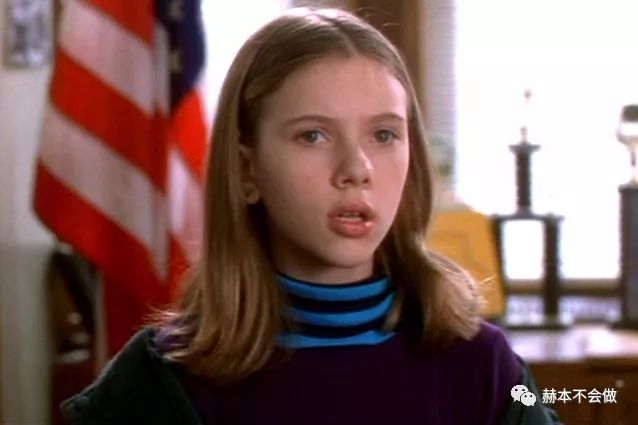 13岁出演《小鬼当家3》她成名太早,标准童星出身,10岁就开始拍电影