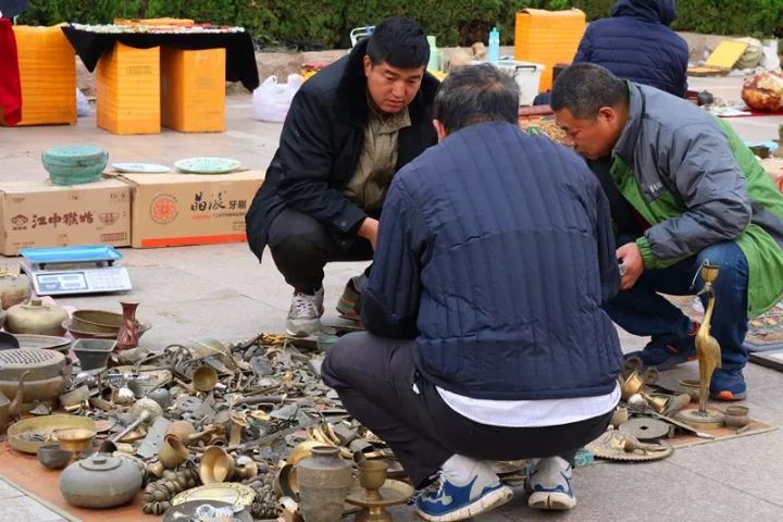 临沂工艺品摆件市场图片