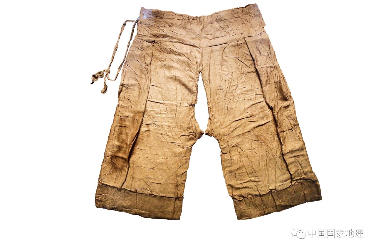 古代褶裤图片