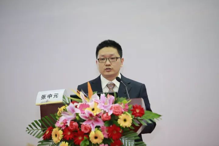 张中元医师演讲《腹腔镜肾脏肿瘤手术复杂程度的术前影像学评估》