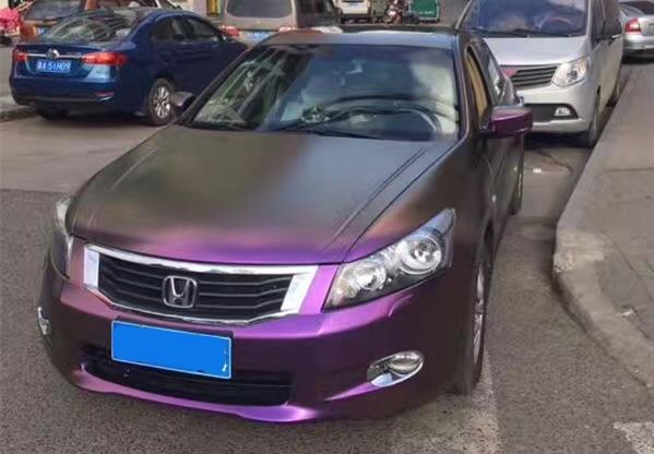 广本雅阁电光酱紫车身改色贴膜 就是酱紫漂亮