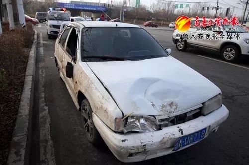 前天新疆车祸图片