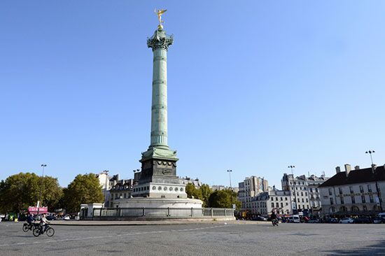 巴黎巴士底广场整修在即 传统铺路石将被弃用