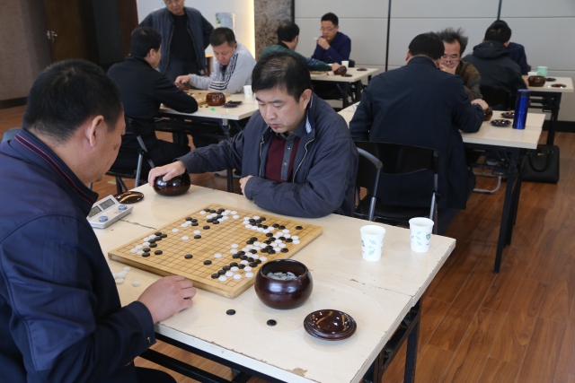 协会丨2017年"体彩杯"围棋比赛在县体育馆举行