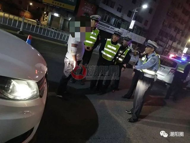 汽車 正文 敬請藍字 昨晚,汕頭交警夜查酒駕直播系列 第一次直播潮陽