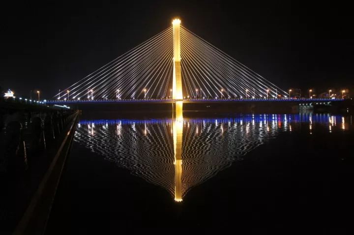 紫金大桥怎么画图片
