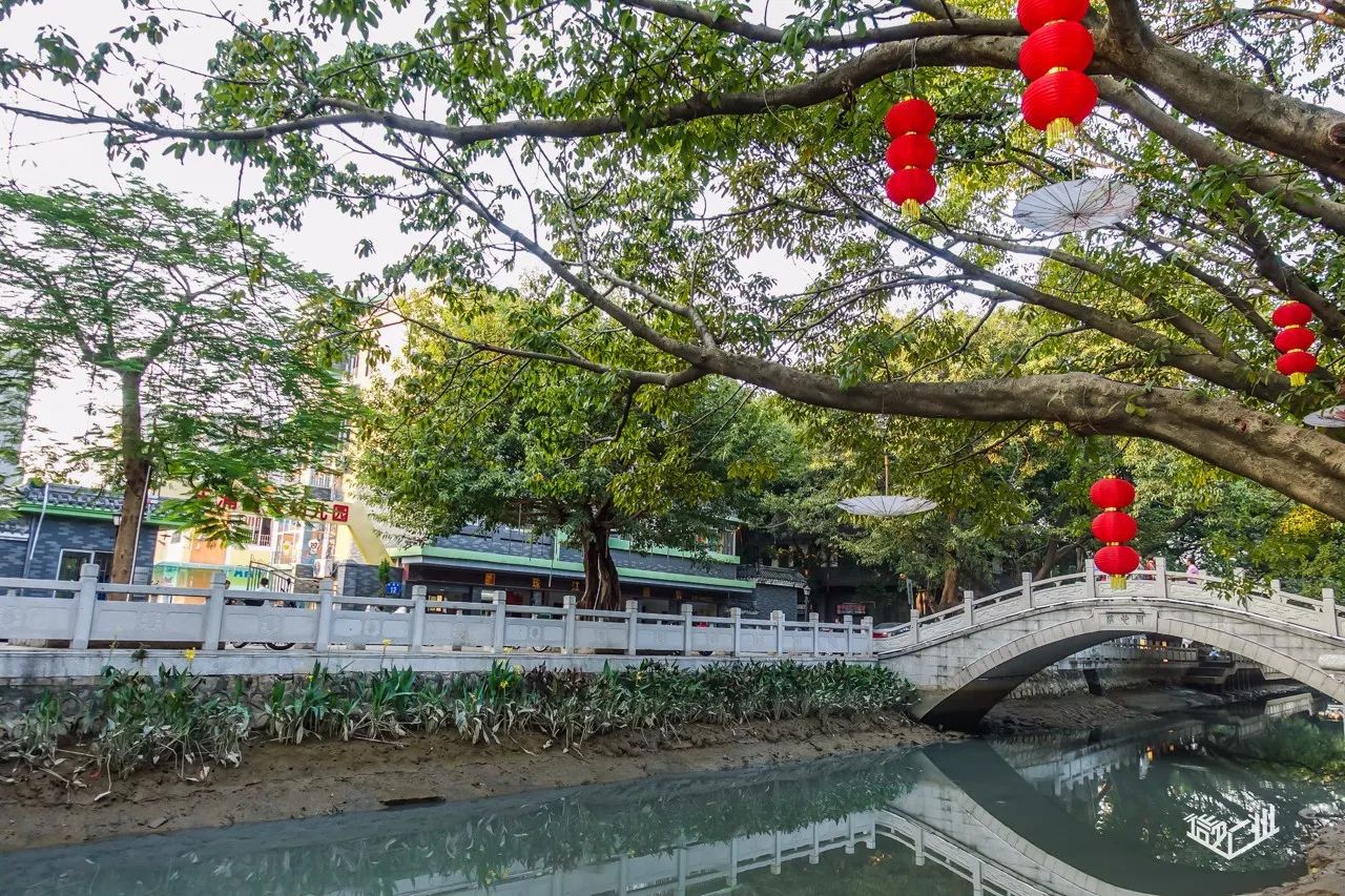 東涌水鄉風情街地址:廣州市番禺區東涌鎮門票:免費開放時間:全天交通