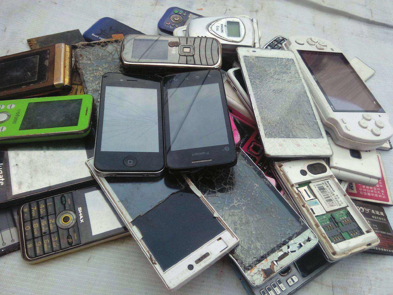 废旧手机配件销毁流程（废旧手机配件怎么销毁）
