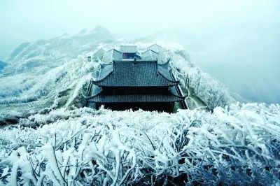 山湖▲摄影/bjwjzhangyi青岩古镇贵 阳贵州各地的雪景~多多带你去看看