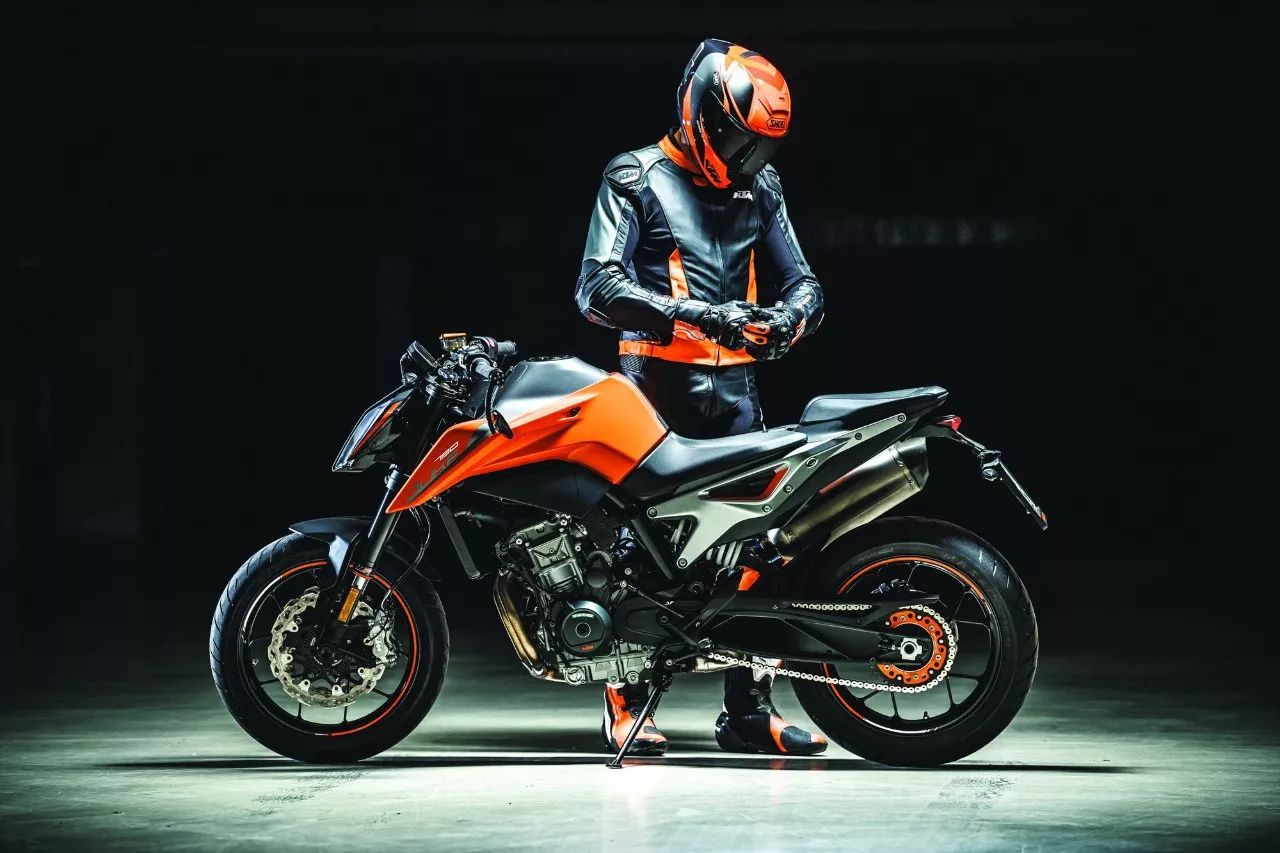 ktm790壁纸duke图片