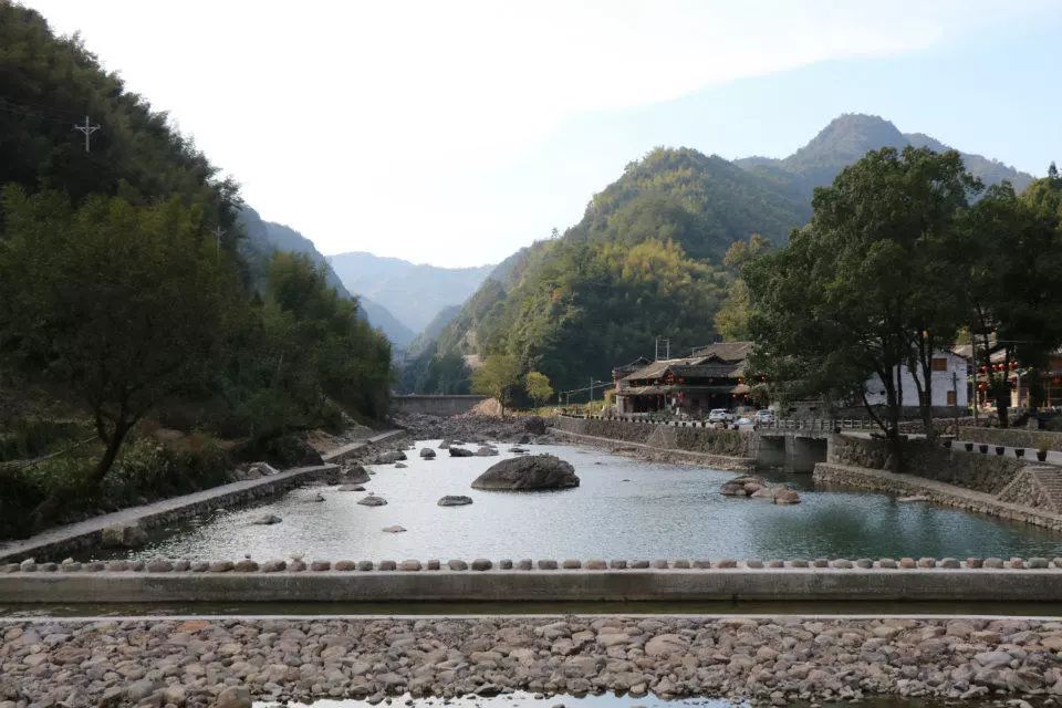 景观村落"年会上,永嘉县界坑乡坑口村入选第八届"中国景观村落"名列